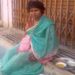 Swati in Varanasi : वाराणसी के गंगा घाट पर भीख मांगती दिखी साइंस ग्रेजुएट, फर्राटे से बोलती है इंग्लिश और नौकरी की है तलाश