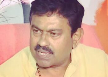 बंद कर बे, दिमाग खराब है क्या बे…, लखीमपुर में पत्रकारों पर ऐसे भड़के केंद्रीय गृह राज्य मंत्री  अजय मिश्रा टेनी