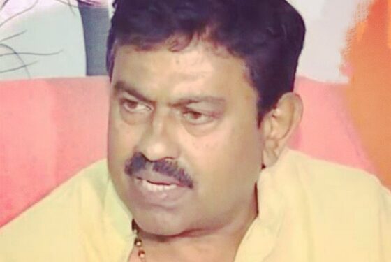 बंद कर बे, दिमाग खराब है क्या बे…, लखीमपुर में पत्रकारों पर ऐसे भड़के केंद्रीय गृह राज्य मंत्री  अजय मिश्रा टेनी