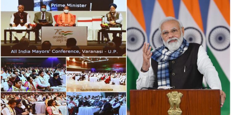 अखिल भारतीय महापौर सम्मेलन : नदियों को शहरी जीवन के केंद्र में वापस लाया जाना चाहिए, शहरों को एक नया जीवन मिलेगा : पीएम मोदी
