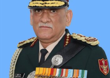 हेलीकाप्टर हादसे में देश पहले सीडीएस बिपिन रावत और उनकी पत्नी मधुलिका की मौत, वायुसेना ने वीट कर की पुष्टि