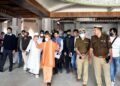 वाराणसी में मुख्यमंत्री योगी आदित्यनाथ ने उमरहा में स्वर्वेद मंदिर का स्थलीय निरीक्षण कर प्रधानमंत्री के कार्यक्रम की तैयारियों का लिया जायजा