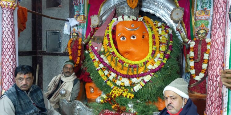 गणेश चतुर्थी पर नमामि गंगे ने वाराणसी के गणेश घाट पर जगाई स्वच्छता की अलख