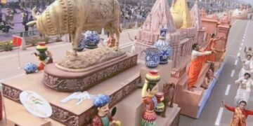गणतंत्र दिवस : दिल्‍ली के राजपथ पर दिखा काशी विश्वनाथ धाम का वैभव