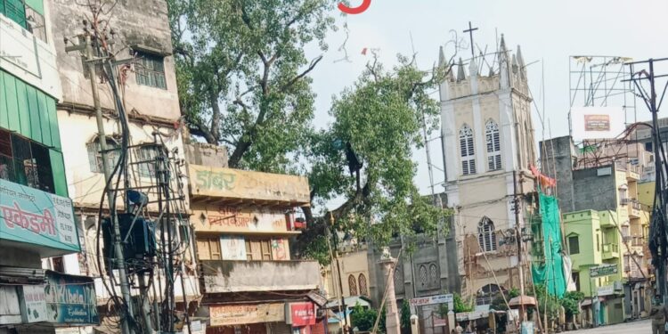 वाराणसी में रात्रि कालीन कर्फ्यू रात 10 बजे से सुबह 6 बजे तक लागू रहेगा