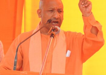 बलिया में भृगु मंदिर का विकास के साथ ही रिंग बांध बनेगा : सीएम योगी आदित्‍यनाथ