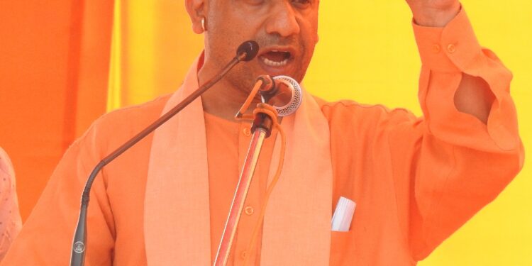 बलिया में भृगु मंदिर का विकास के साथ ही रिंग बांध बनेगा : सीएम योगी आदित्‍यनाथ