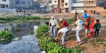 विश्व वेटलैंड दिवस : वाराणसी में नाले से तबाह हो रहा कुबेर का बनाया धनेसरा तालाब