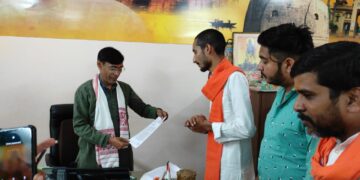 फिल्म दि कश्मीर फाइल्स को पूरे देश में टैक्स फ्री करने की मांग