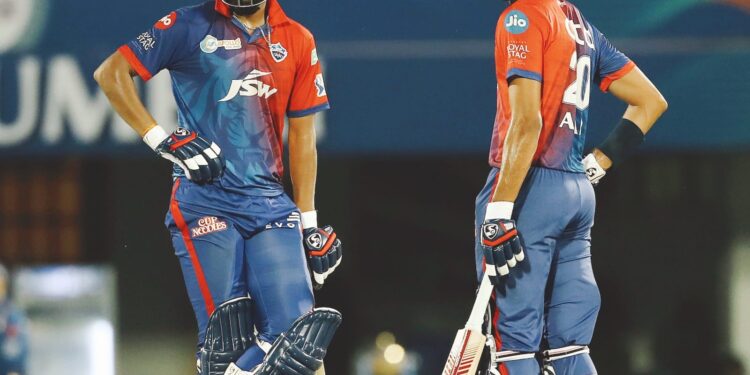 DC vs MI Highlights : दिल्ली कैपिटल्स ने मुंबई इंडियंस को चार विकेट से हराया