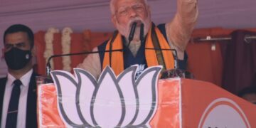 स्वार्थ की राजनीति के रंग में रंगे परिवारवादियों को पसंद नहीं राष्ट्रनीति: पीएम नरेंद्र मोदी