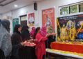 वाराणसी में मुस्लिम महिलाओं ने प्रभु श्रीराम की आरती उतारकर दिया विश्व शांति का संदेश