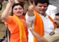 नवनीत राणा दंपती पर देशद्रोह का आरोप, 14 दिन की न्यायिक हिरासत
