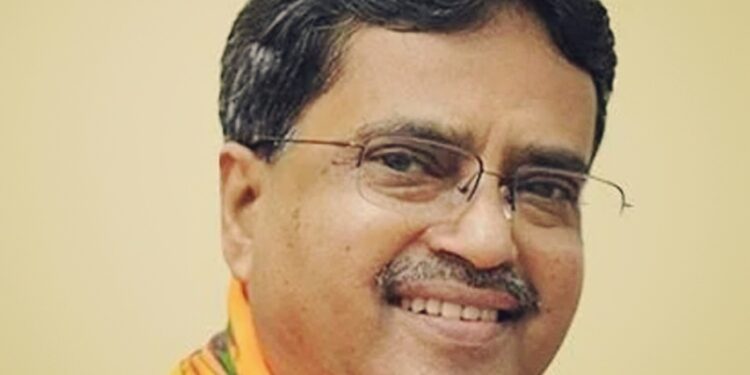 त्रिपुरा में चुनाव से पहले भाजपा ने बदला मुख्यमंत्री, बिप्लब की जगह लेंगे माणिक साहा