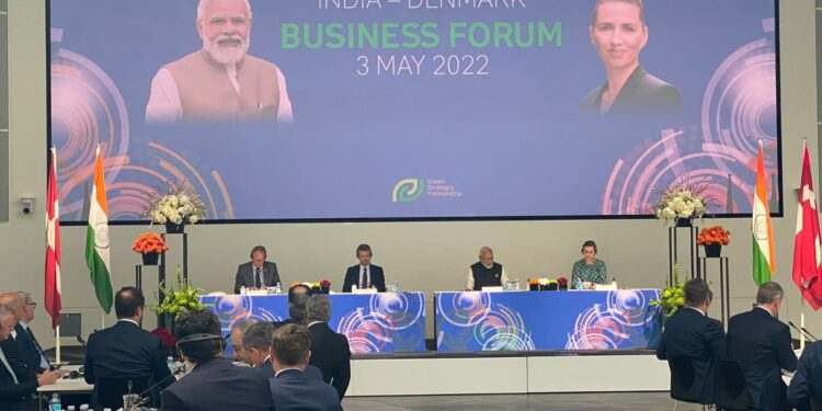 पीएम नरेंद्र मोदी डेनमार्क पहुंचे, डेनिश प्रधानमंत्री से मिलेंगे और दूसरे भारत-नॉर्डिक सम्मेलन में भाग लेंगे