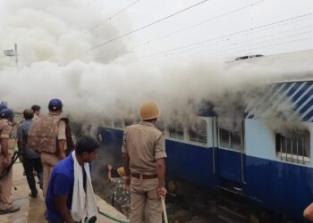 अग्निपथ योजना के विरोध में प्रदर्शन: अब तक 200 ट्रेनों का परिचालन प्रभावित और 35 ट्रेन निरस्‍त