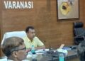 वाराणसी के कमिश्नर ने विकास कार्यों की मंडलीय समीक्षा बैठक में अधिकारियों को दिए आवश्यक दिशा-निर्देश