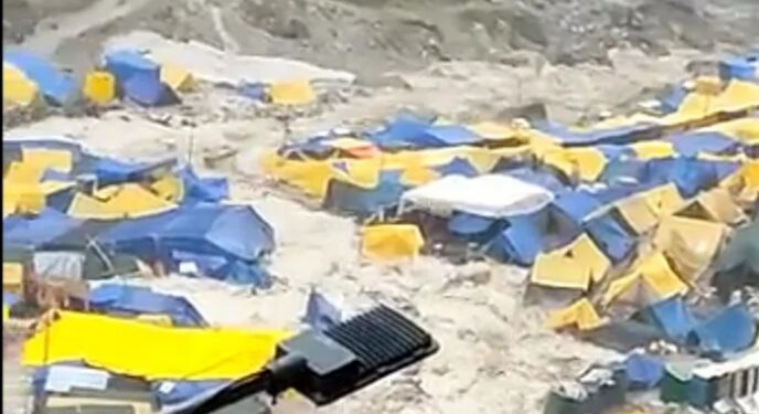 cloud burst near amarnath gufa
