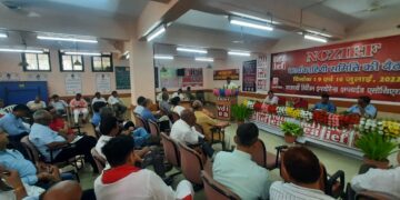lic employee union meeting
