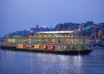 river cruise