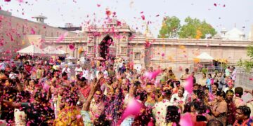 Holi in Varanasi