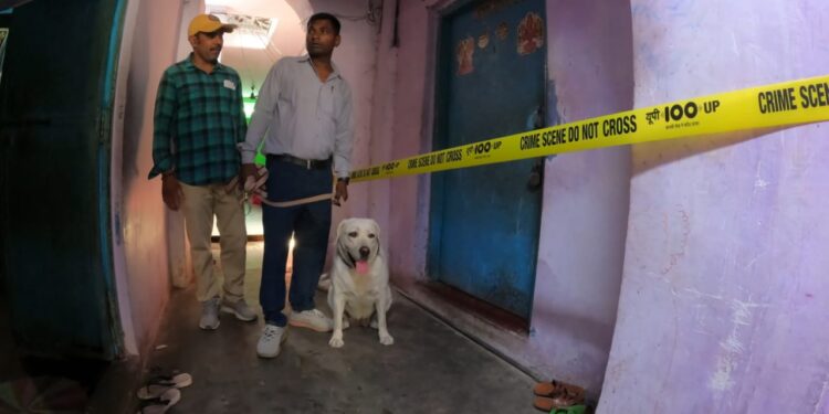 three people sucide  