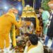 श्री लाट भैरव कज्जाकपुरा स्थित जानकी बाग से तिलक शोभायात्रा निकाली गयीं।