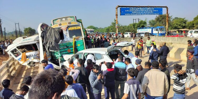 Road accident in Mahakumbh