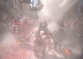 Holi of Masane