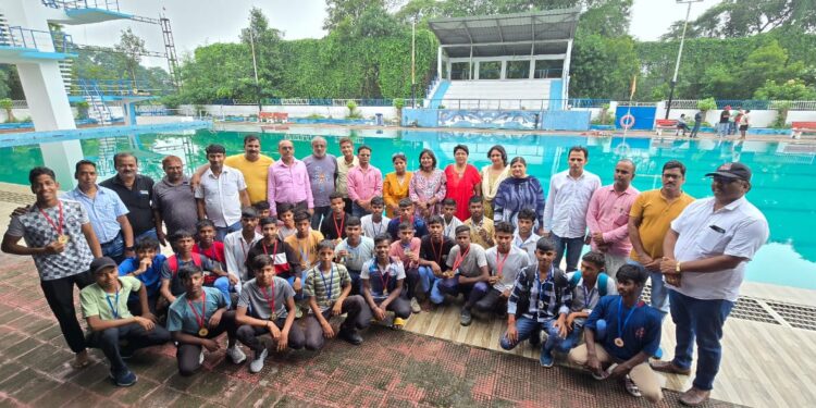 swimming competition