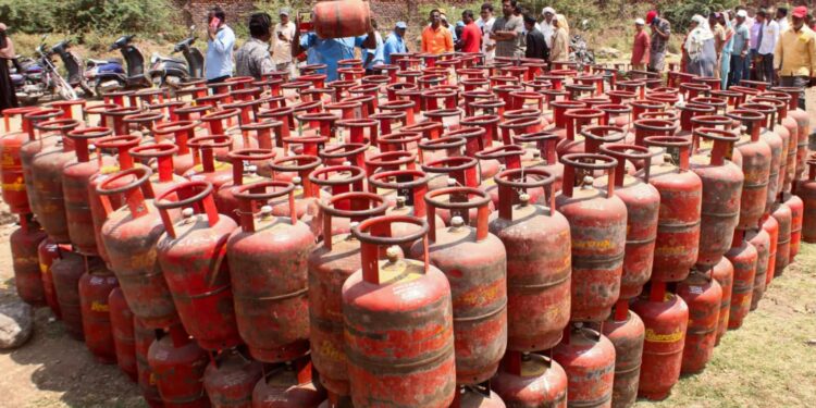  Domestic Gas Connection र