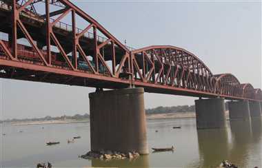 Rajghat bridge